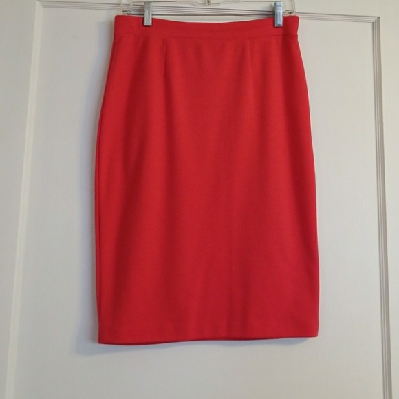 Super Cute Coral Pink Pencil Skirt!! - Picture 2 of 4